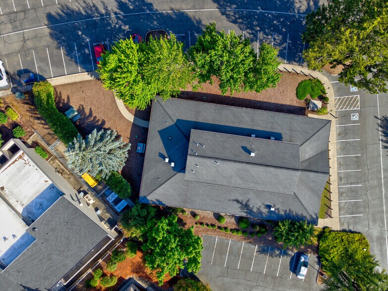 More Photos Of 277 Medical Loop, Roseburg Medical For Lease
