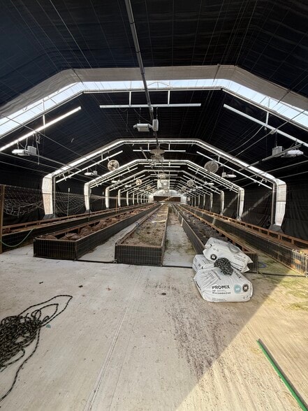 More Photos Of 426550 E 250 Rd, Chelsea Specialty For Sale