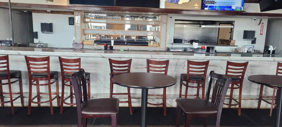 More Photos Of 2435 Brice Rd, Reynoldsburg Restaurant For Sale