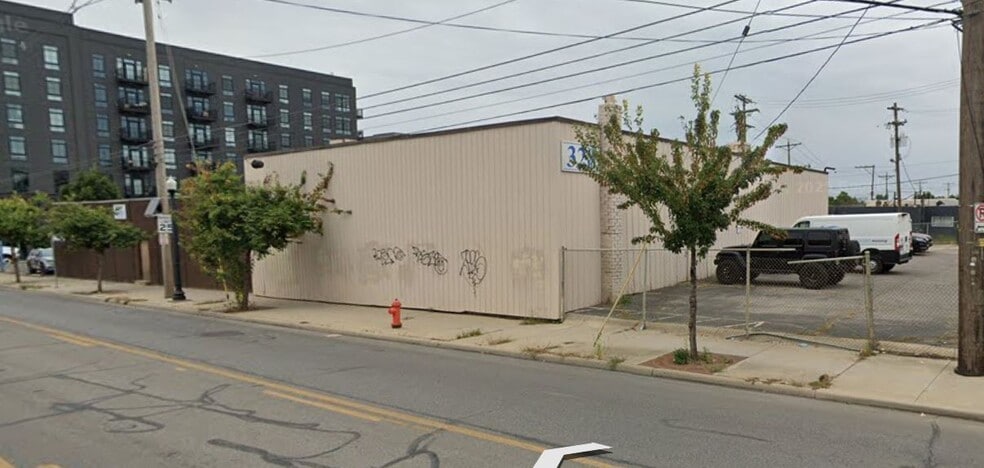 More Photos Of 306 E 5th Ave, Columbus Flex For Sale