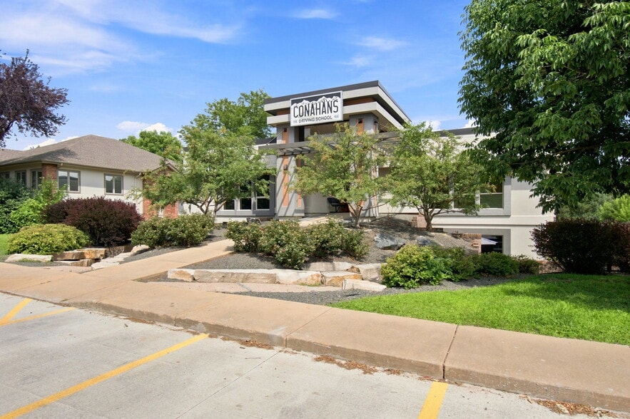 More Photos Of 4836 S College Ave, Fort Collins Office For Lease