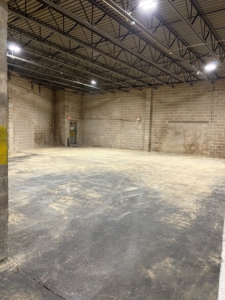 More Photos Of 225 E Madison Ave, Clifton Heights Warehouse For Sale