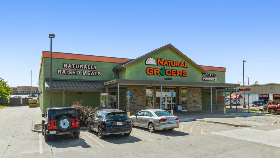 More Photos Of 212 N 48th St, Lincoln Supermarket For Sale