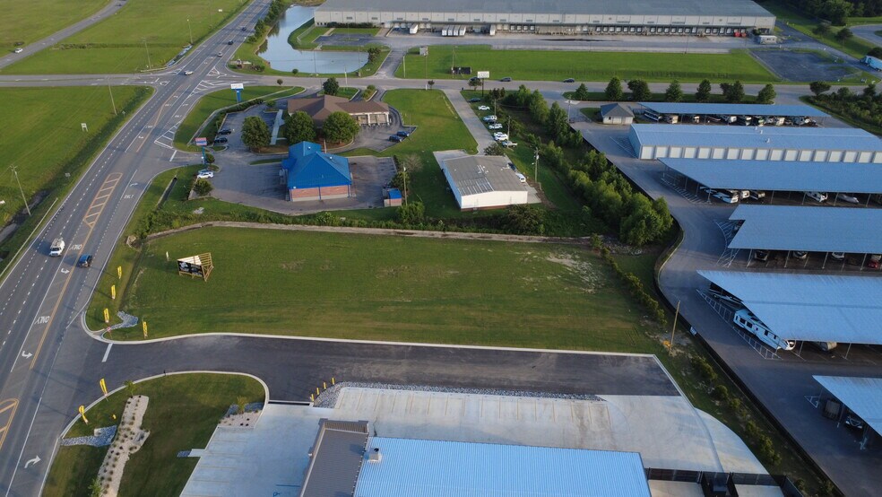 More Photos Of 4640 U.S. 31 Hwy, Calera Land For Sale