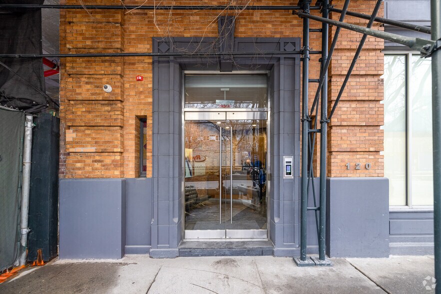 More Photos Of 120-126 Eleventh Ave, New York Apartments For Lease