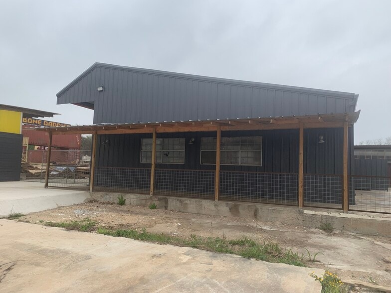 More Photos Of 9909 FM 969, Austin General Retail For Sale