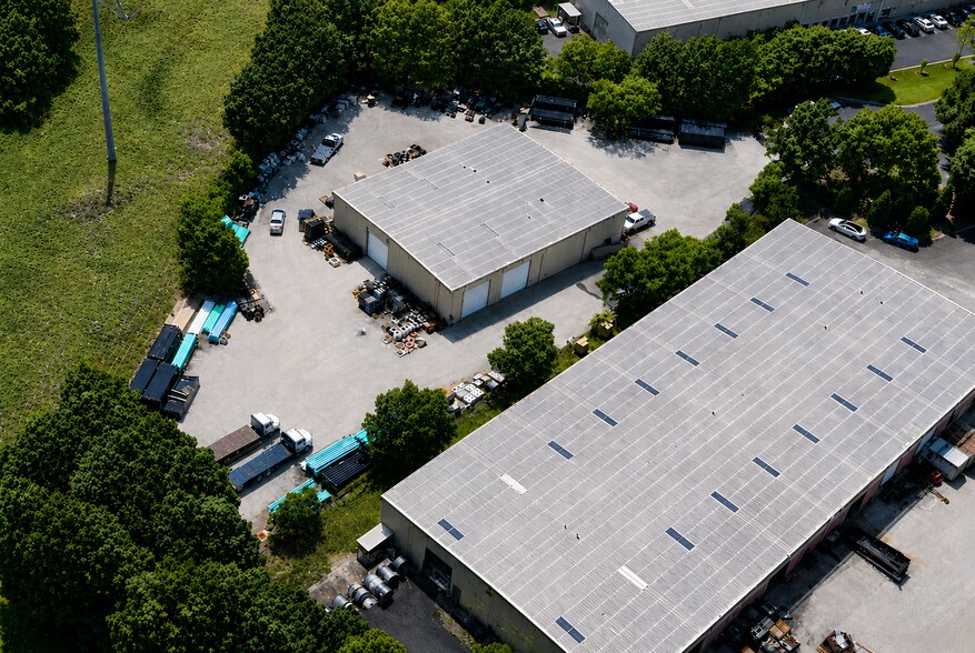 More Photos Of 3450 Novis Pt NW, Acworth Warehouse For Lease