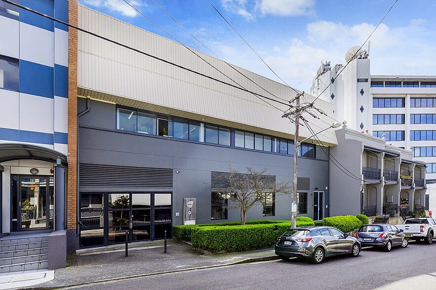 Primary Photo Of 56 Victoria St, McMahons Point Office For Lease