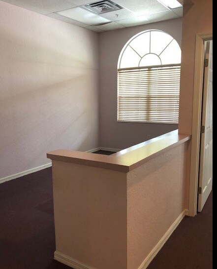 More Photos Of 4140 Woodmere Park Blvd, Venice Medical For Lease