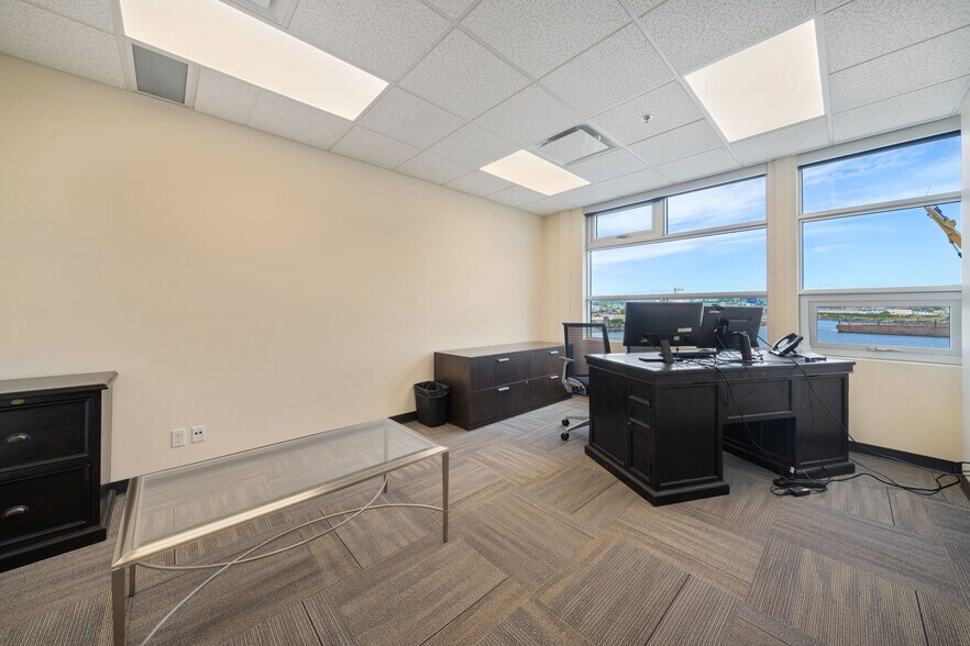 More Photos Of 388 Harbour Rd, Victoria Storefront Retail Office For Sale