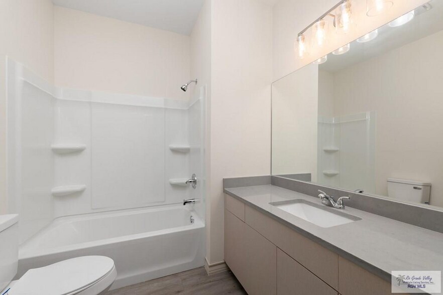 More Photos Of 2107 Village Center Blvd, Brownsville Apartments For Sale