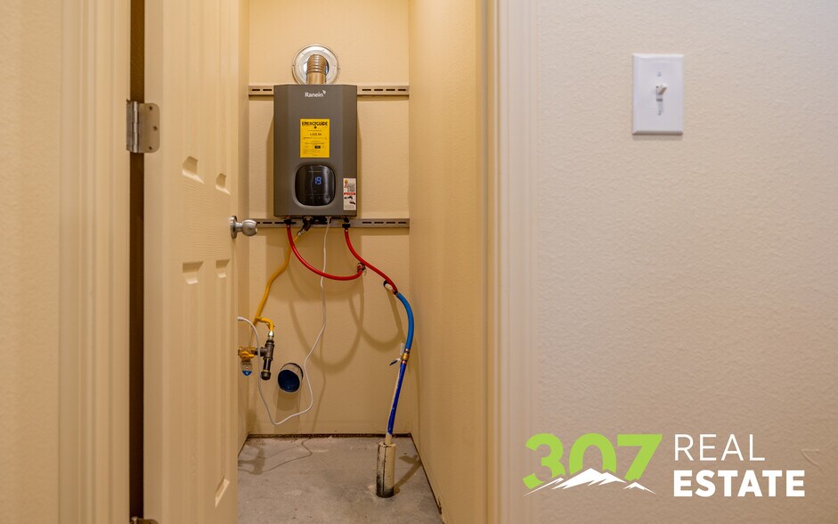 More Photos Of 3256 N Fork Hwy, Cody Land For Sale