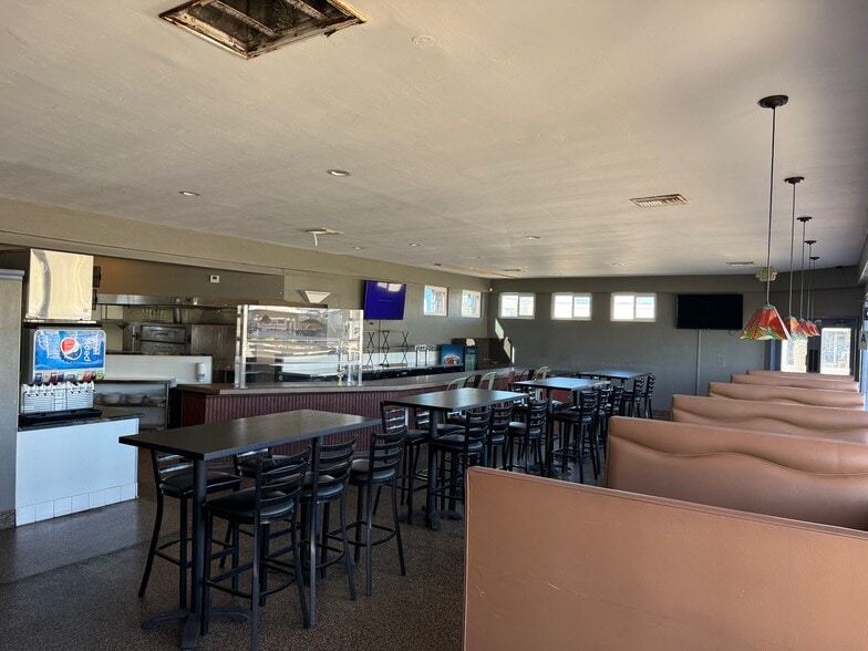 More Photos Of 1001 S Coast Hwy, Oceanside Restaurant For Sale