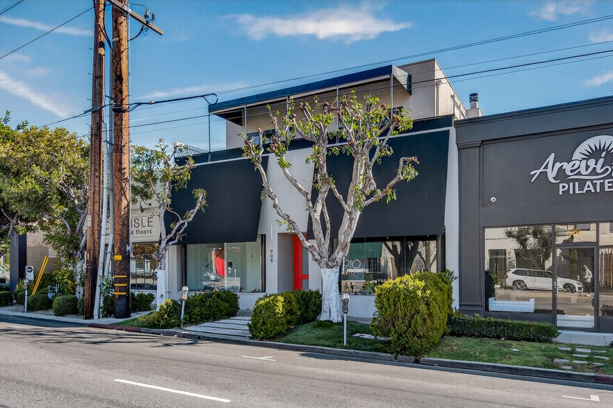 Primary Photo Of 910 N La Cienega Blvd, Los Angeles Storefront Retail Office For Sale