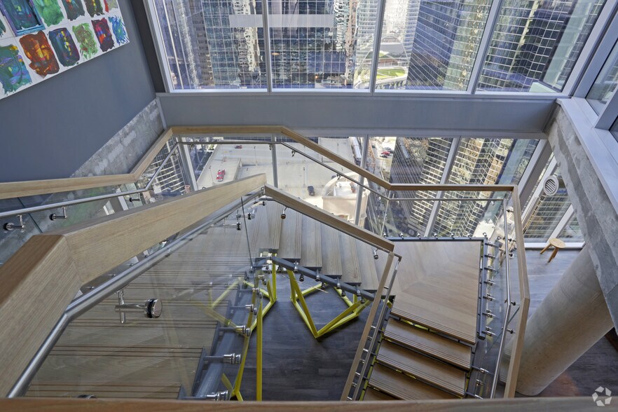 More Photos Of 215 W Lake St, Chicago Apartments For Lease