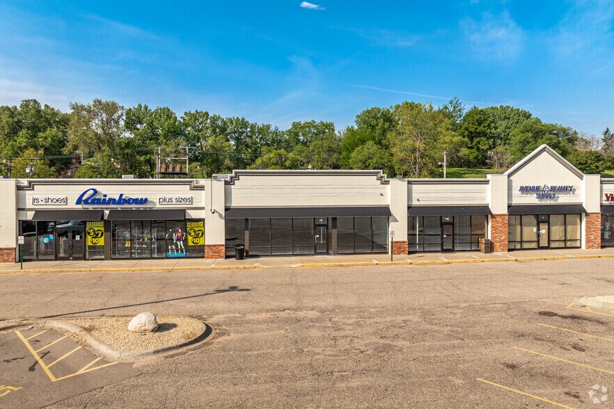 More Photos Of 1201 Robert St S, West Saint Paul Unknown For Lease