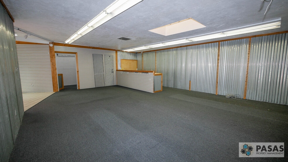 More Photos Of 3016-3018 Garrison St., San Diego Storefront Retail Office For Lease