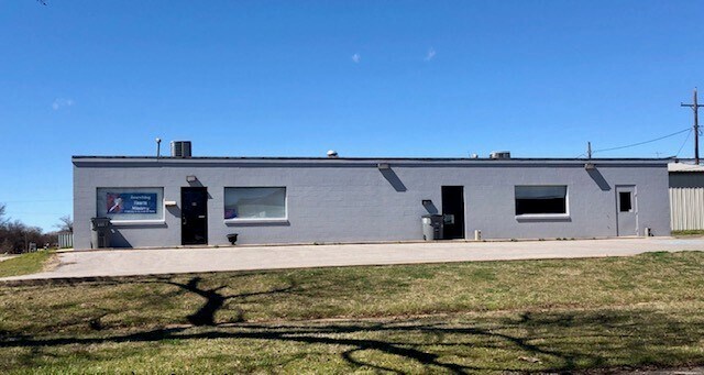 Primary Photo Of 1003 SW E Ave, Lawton Freestanding For Sale