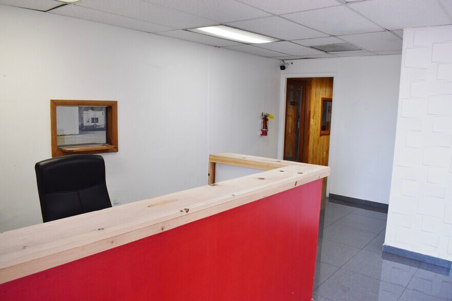 More Photos Of 7200-7360 NW 56th St, Miami Warehouse For Lease