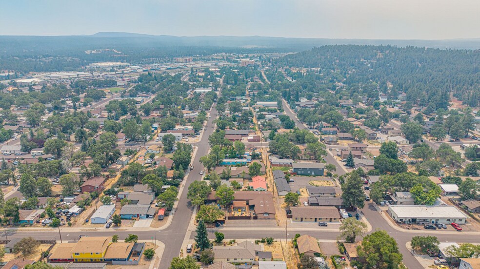 More Photos Of 2025 N East St, Flagstaff General Retail For Sale