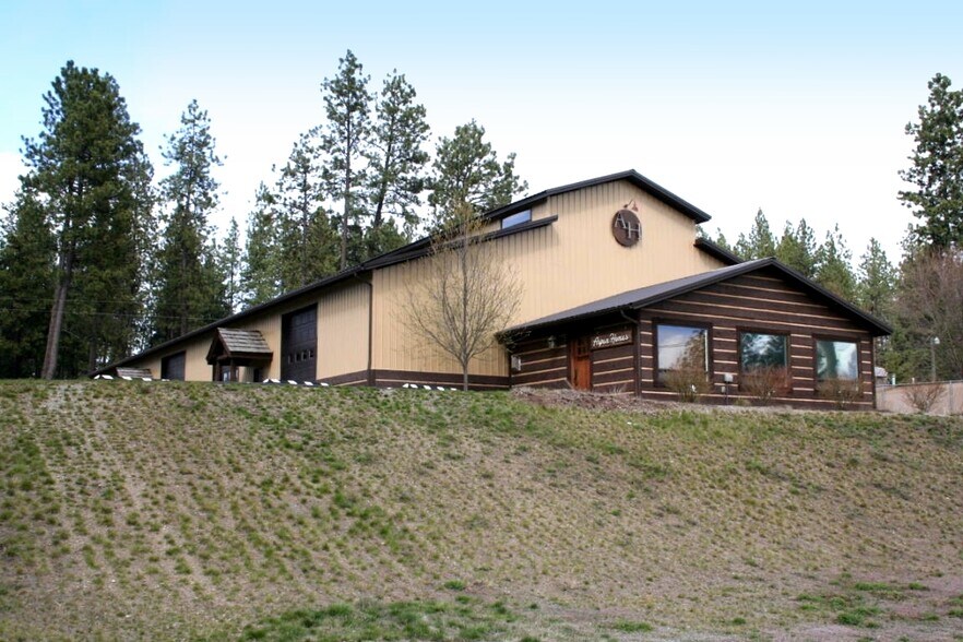 More Photos Of 4547 W Seltice Way, Coeur d'Alene Light Manufacturing For Lease