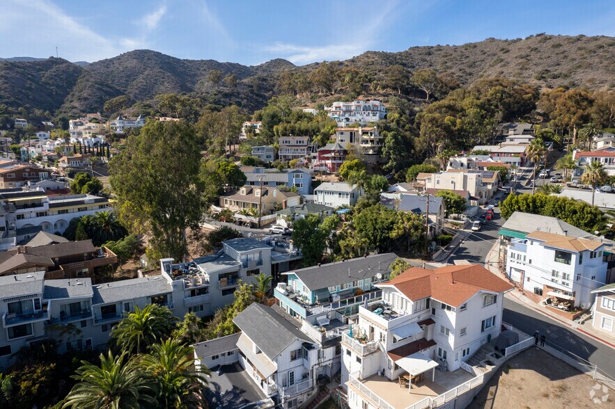 More Photos Of 200 Marilla Ave, Avalon Hotel For Sale