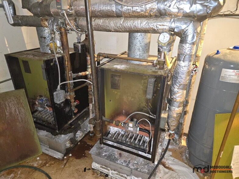 More Photos Of 775 W 5th Ave, Shaunavon Hotel For Sale