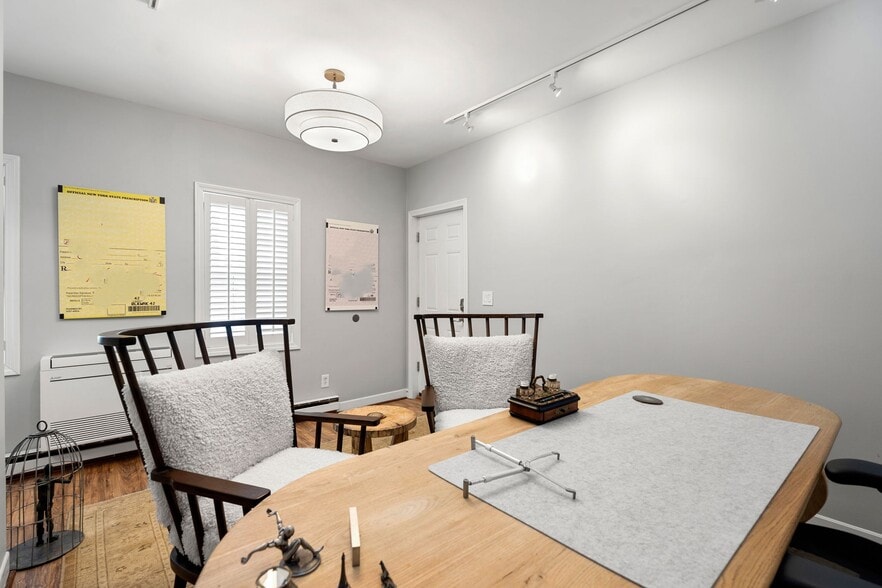 More Photos Of 30-32 Water St #3, Newburyport Office For Sale