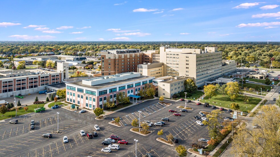 More Photos Of 30 Uno Cir, Joliet Medical For Lease