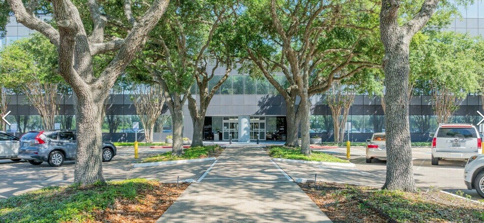 More Photos Of 1150 Gemini St, Houston Office For Lease