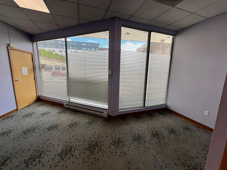 More Photos Of 18 Dartmouth St, Malden Storefront Retail Office For Lease