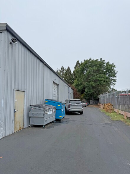 More Photos Of 103 Maxwell Ct, Santa Rosa Warehouse For Sale