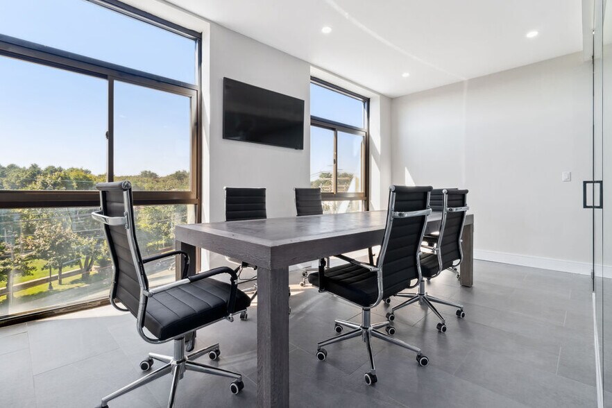 More Photos Of 345 Boylston St, Newton Office For Lease