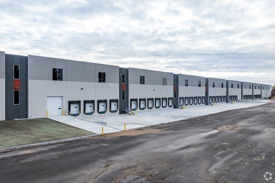 More Photos Of 152 Depot St, Bellingham Industrial For Lease