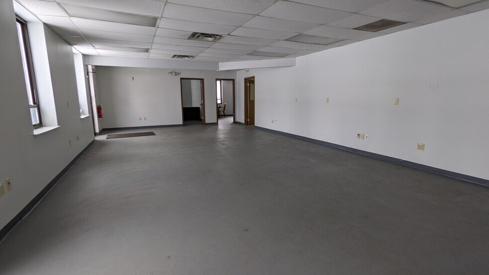 More Photos Of 9535 Midwest Ave, Garfield Heights Warehouse For Lease