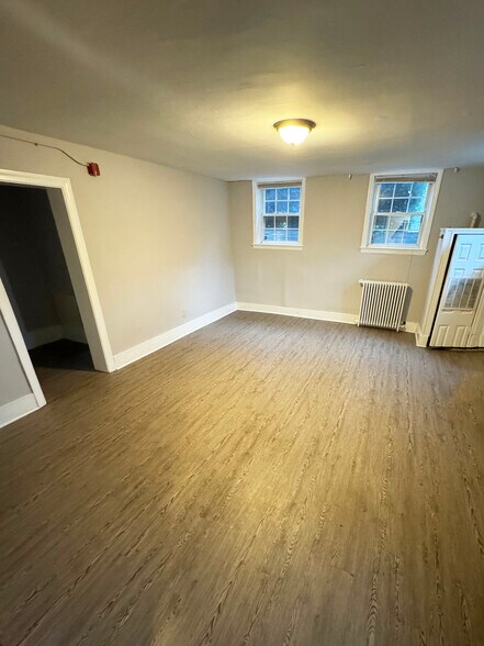 More Photos Of 4612 College Ave, College Park Sorority Fraternity House For Sale