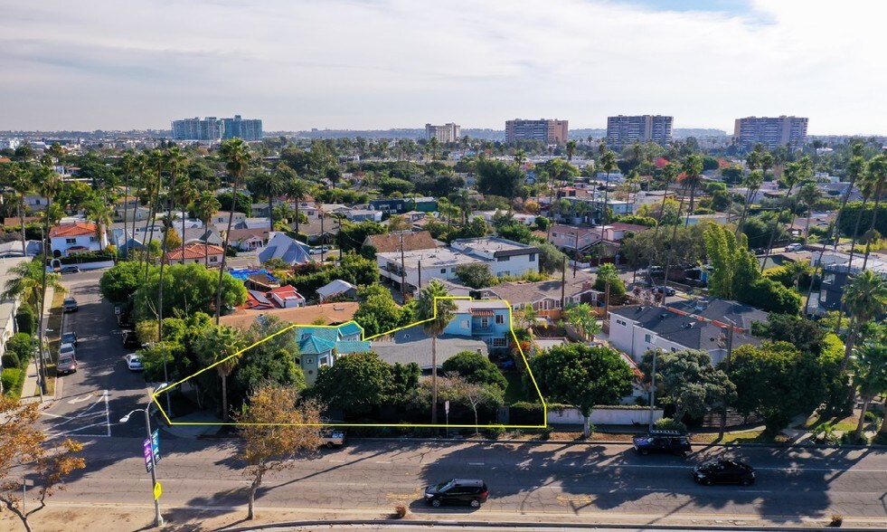 More Photos Of 828 E Venice Blvd, Venice Apartments For Sale