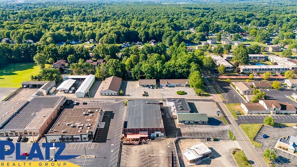 More Photos Of 7303 West Blvd, Youngstown Office For Sale