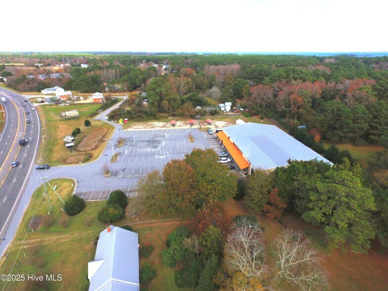 More Photos Of 8739 Caratoke Hwy, Harbinger General Retail For Sale
