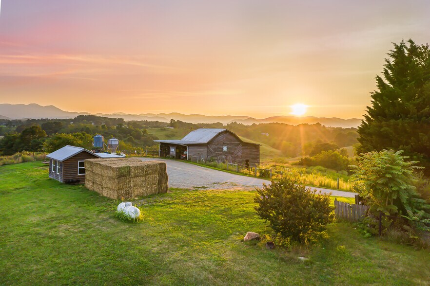 More Photos Of 356 Ridgeview Rd, Leicester Land For Sale