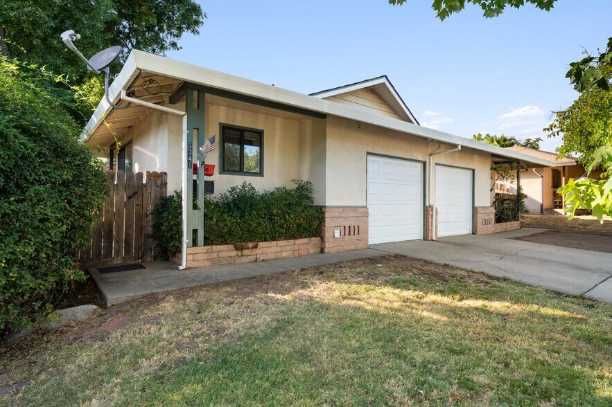 More Photos Of 5743 Woodleigh Dr, Carmichael Multifamily For Sale