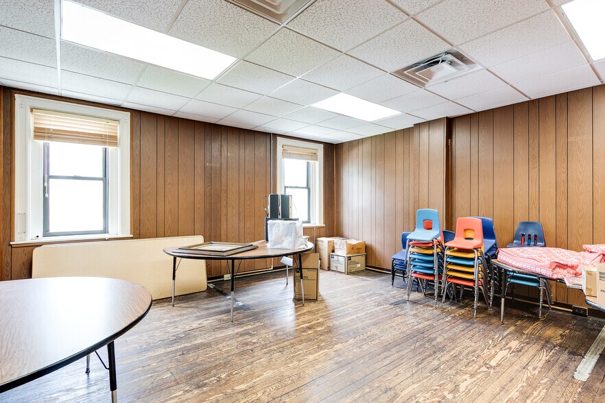 More Photos Of 2101 Venable St, Richmond Religious Facility For Sale