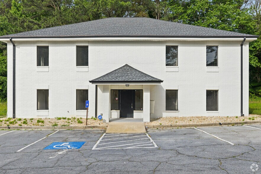 More Photos Of 1755 E Park Place Blvd, Stone Mountain Office For Sale