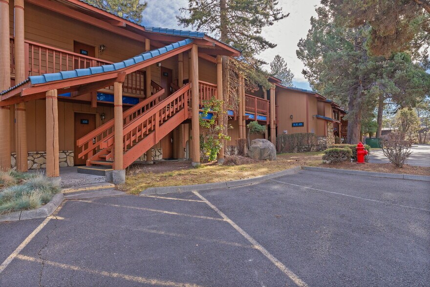 More Photos Of 3105 NW O. B. Riley Rd, Bend Hotel For Sale