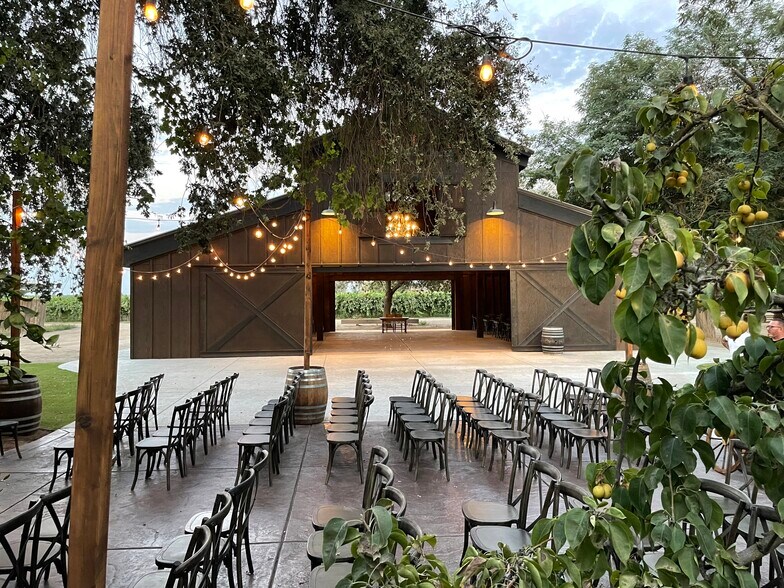 More Photos Of 18896 Grangeville Blvd, Lemoore Specialty For Sale