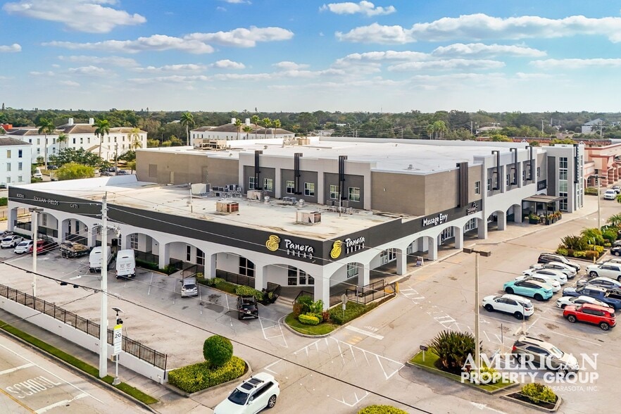 More Photos Of 1325 S Tamiami Trl, Sarasota Storefront For Lease