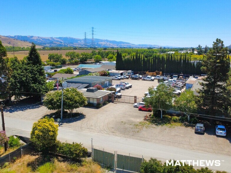 More Photos Of 10 San Bruno Ave, Morgan Hill Service For Sale
