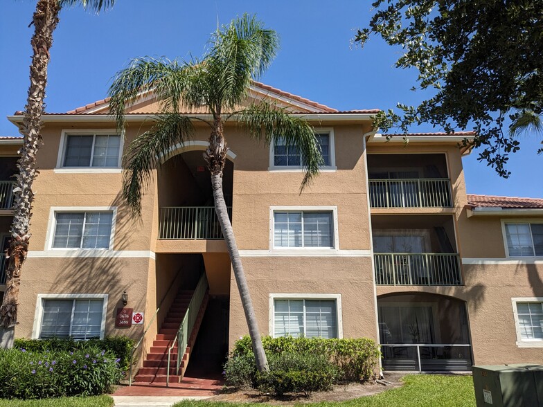 More Photos Of 3817 NW Mediterranean Ln, Jensen Beach Apartments For Sale
