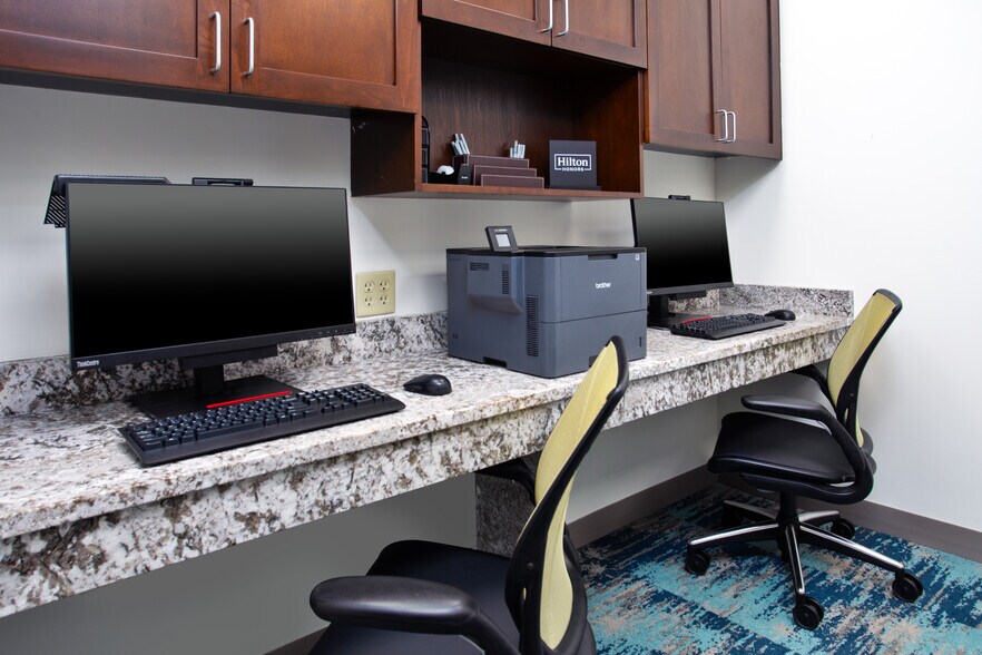 More Photos Of 1300 Cinema Way, Benton Harbor Hotel For Sale