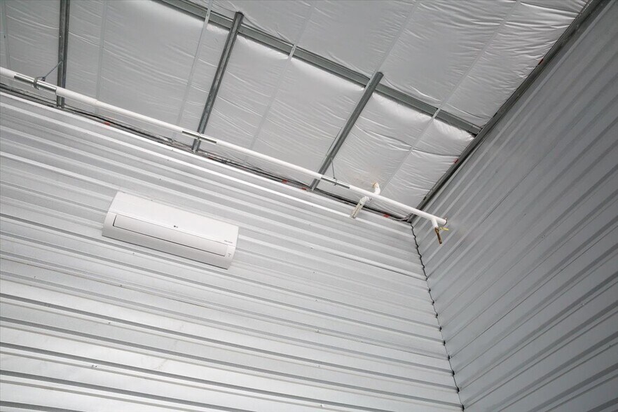 More Photos Of 7373 S Federal Way, Boise Self Storage For Sale